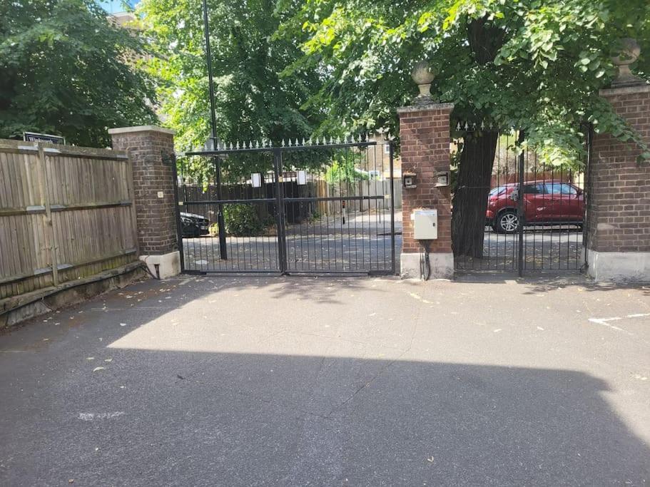 Lovely 2 Double Bed Aptmnt In Historic Greenwich Appartamento